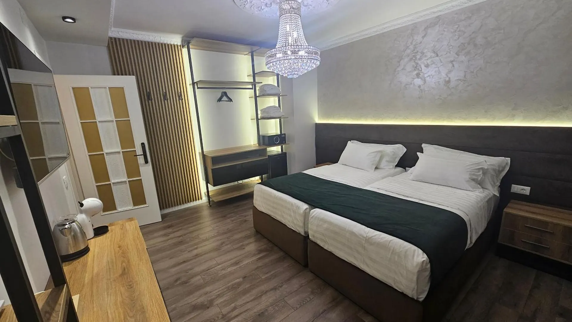 Ns Luxury Suites Tirana 0*,  Albania